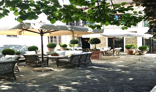 Villa La Madonna - The Piazza