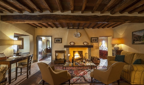 Castello di Spaltenna - Family Room - Book on ClassicTravel .com