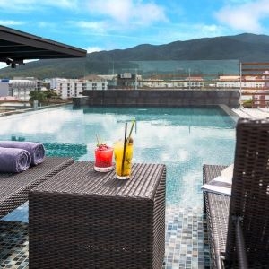 Akyra Manor Chiang Mai_Rooftop Pool 2