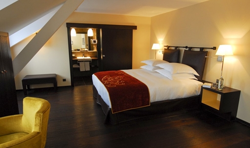 Eastwest Hotel - Junior Suite - Book on ClassicTravel.com