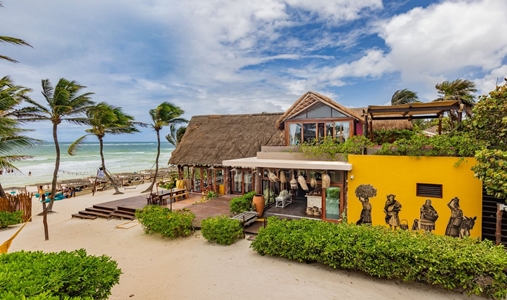 La Zebra - Property View - Book on ClassicTravel.com