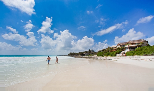 Mezzanine - Beach - Book on ClassicTravel.com