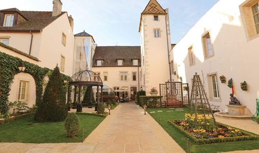Hotel le Cep and Spa - Garden - Book on ClassicTravel.com