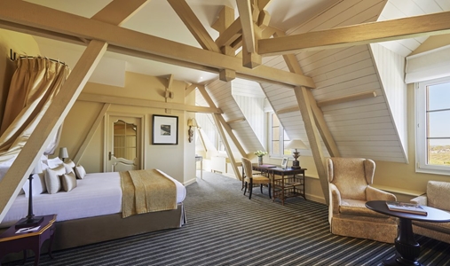 Château Grand Barrail Hôtel & Spa - Junior Suite - Book on ClassicTravel.com