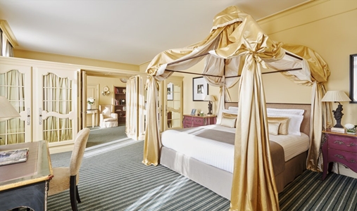 Château Grand Barrail Hôtel & Spa - Royal Suite - Book on ClassicTravel.com
