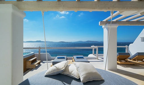 classic-travel-com-mykonos-grand-pool