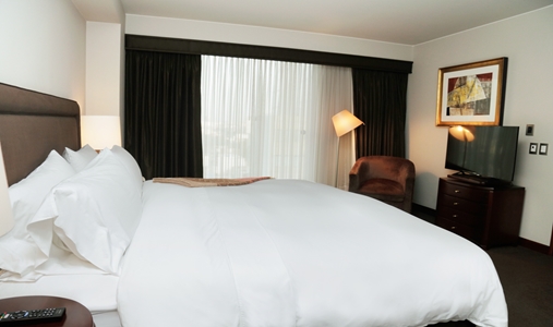 Royal Park Hotel - Royal Suite Deluxe - Book on ClassicTravel.com