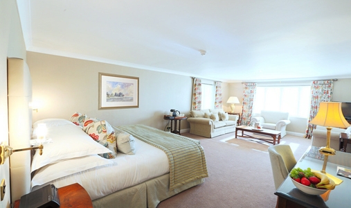 Ashdown Park Hotel - Fairway Studio Suite
