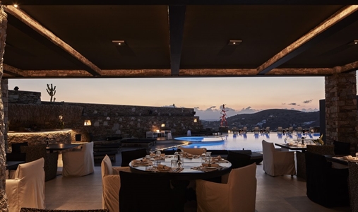 Liostasi Hotel - Grandma's Restaurant