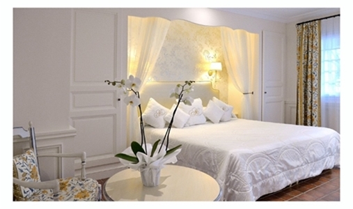 Auberge de Cassagne Spa - Deluxe Room Balcony 2