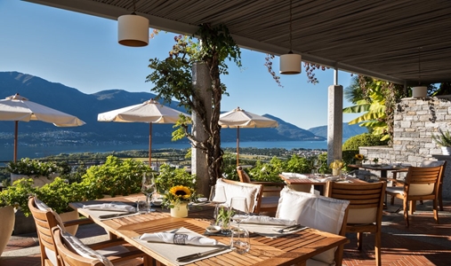 Villa Orselina - La Pergola Pool Restaurant - Book on ClassicTravel.com