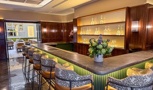 The Iroquois New York - Lobby Bar - Book on ClassicTravel.com