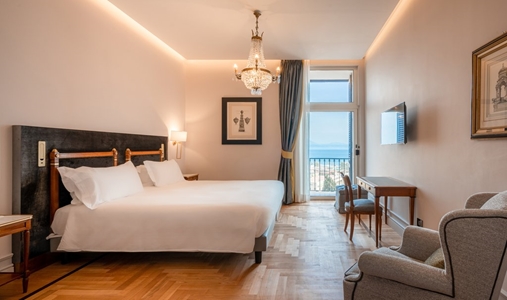Grand Hotel Parker's - Deluxe Sea View Room - Book on ClassicTravel.com