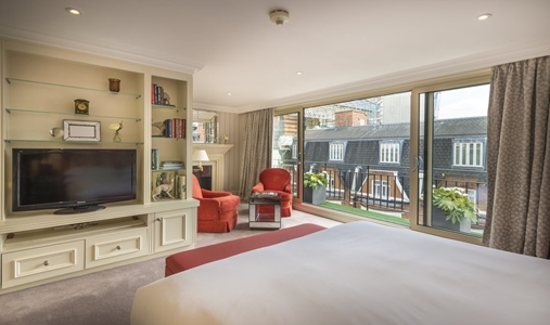 The Capital Hotel, Apartments & Townhouse - Penthouse Master Bedroom - Book on ClassicTravel.com
