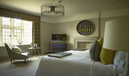 Foxhill Manor - Beech Suite Bedroom - Book on ClassicTravel.com