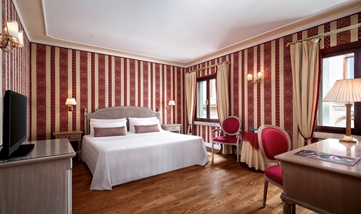 Sina Palazzo Sant Angelo - Deluxe Room -  Book on ClassicTravel.com