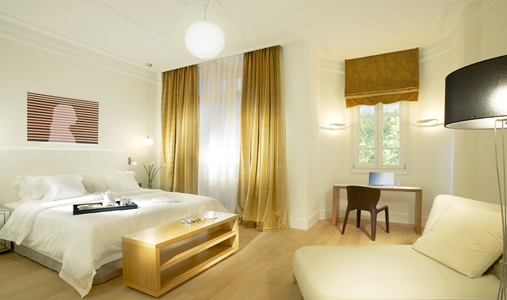 The Excelsior Hotel - Junior Suite - Book on ClassicTravel.com