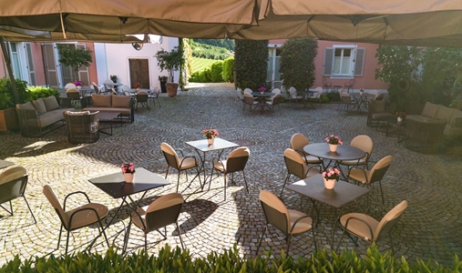 Relais Villa d Amelia - Courtyard - Book on ClassicTravel.com