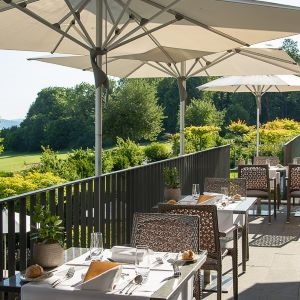 Wellnesshotel Golf Panorama - Terrace