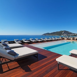 Aguas de Ibiza-pool-Book Classictravel.com