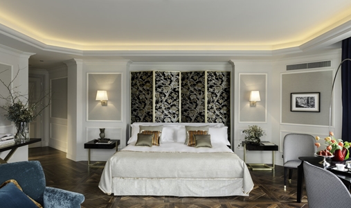 Vista Palazzo Lago di Como - Vista Corner Suite - Book on ClassicTravel.com