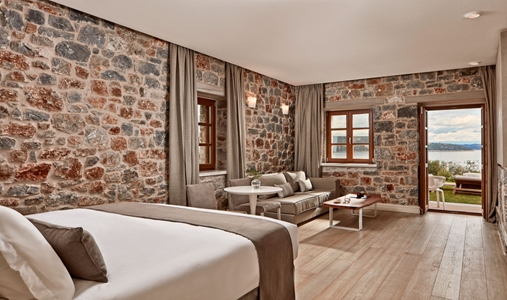 100 Rizes Seaside Resort - Private Pool Superior Suite - Book on ClassicTravel.com