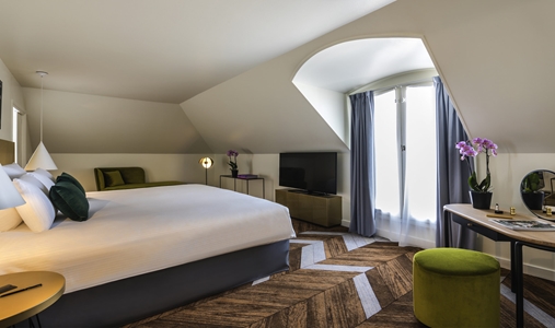 Le Louis Hotel Versailles Château - MGallery Collection - Suite - Book on ClassicTravel.com
