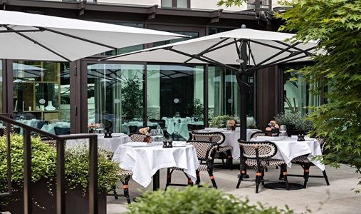 Domaine Reine Margot Paris - Issy - MGallery Collection - Marquerite 1606 - Book on ClassicTravel.com