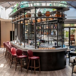 L'Isle de Leos Hotel & Spa - MGallery Collection - Lounge Bar Le Nego Chin - Book on ClassicTravel.com