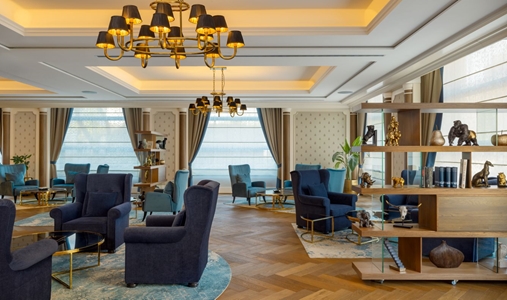 JW Marriott Hotel Berlin - Cigar Lounge - Book on ClassicTravel.com