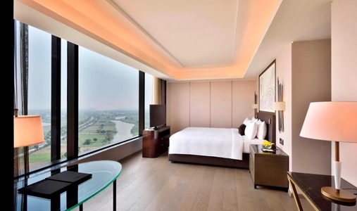 JW Marriott Hotel Kolkata - Executive Suite - Book on ClassicTravel.com