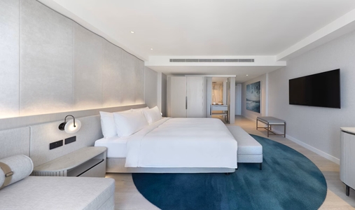 JW Marriott Gold Coast Resort & Spa - King Guest Room - Book on ClassicTravel.com