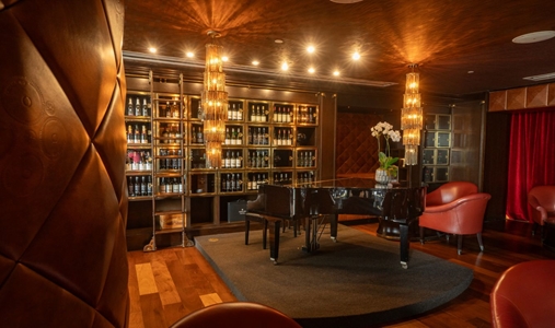 JW Marriott Panama - Bar - Book on ClassicTravel.com