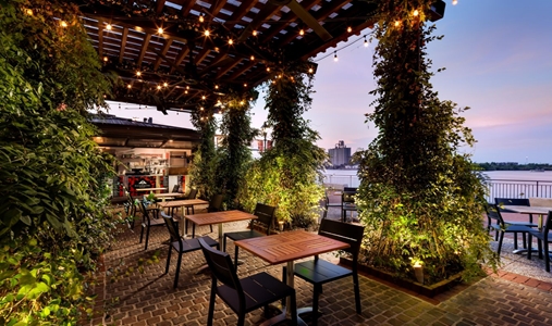 JW Marriott Savannah Plant Riverside District - Riverside Sushi Biergarten - Book on ClassicTravel.com