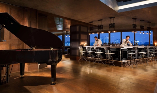 JW Marriott Dongdaemun Square Seoul - The Griffin Bar - Book on ClassicTravel.com