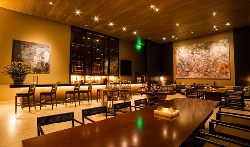 Casa Maat at JW Marriott Los Cabos Beach Resort & Spa - Niparaya Bar - Book on ClassicTravel.com