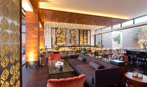 Casa Maat at JW Marriott Los Cabos Beach Resort & Spa - Cafe des Artistes - Book on ClassicTravel.com