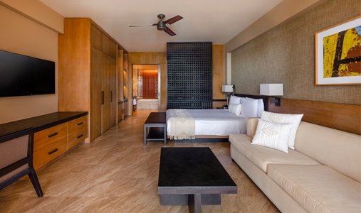 Casa Maat at JW Marriott Los Cabos Beach Resort & Spa - Deluxe Guest King Bed - Book on ClassicTravel.com