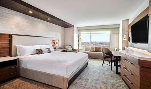 JW Marriott, Anaheim Resort - King Guest Room - Book on ClassicTravel.com