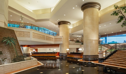 JW Marriott Hotel Surabaya - Lobby 2 - Book on ClassicTravel.com