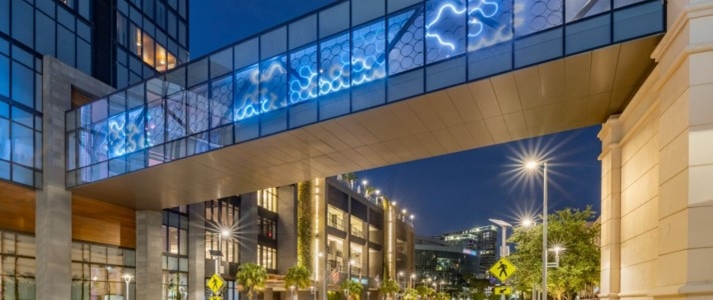 JW Marriott Tampa Water Street - Sky Bridge - Book on ClassicTravel (714 x 300)