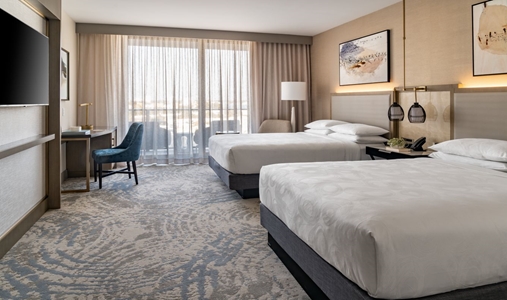 JW Marriott Clearwater Beach Resort & Spa - Queen Queen Guest Room - Book on ClassicTravel.com