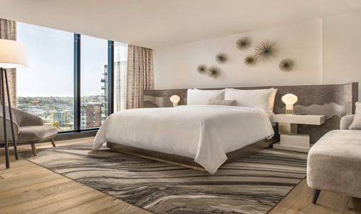JW Marriott Parq Vancouver - Sky Suite - Book on ClassicTravel.com