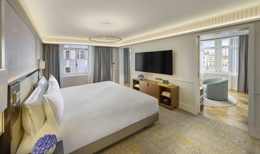 Mandarin Oriental Savoy, Zurich - Munsterhof - Book on ClassicTravel.com
