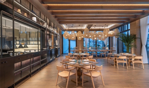 Anantara Mina Ras Al Khaimah Resort - Beach House Restaurant  - Book on ClassicTravel.com