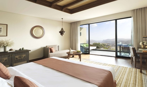 Anantara Al Jabal - Deluxe Canyon View Room - Book on ClassicTravel.com
