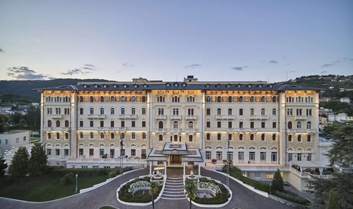 PALAZZO FIUGGI - Entrance - Book on ClassicTravel.com