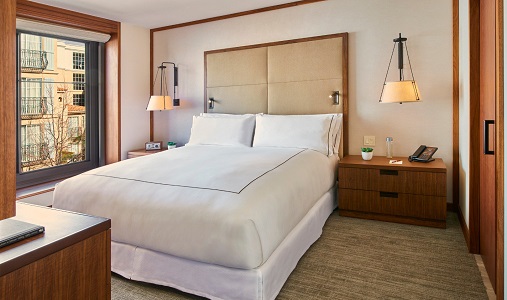 classic-travel-com-the-clement-palo-alto-suitebedroom