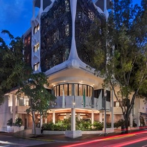 Mayfair House Hotel and Garden - Facade - Book on ClassicTravel.com