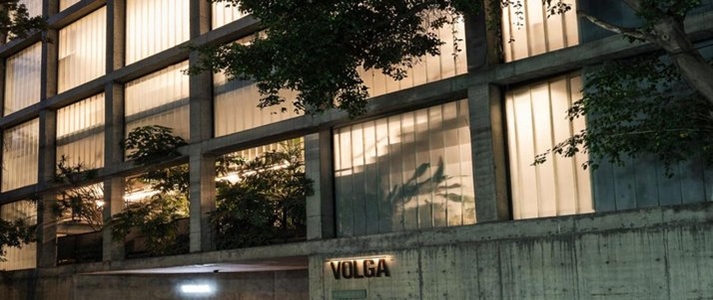 Volga - Exterior - Book on ClassicTravel.com